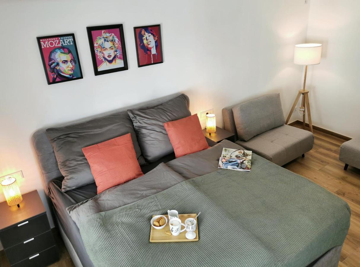Neues City Center Piano Appartement Mit Netflix Klagenfurt am Woerthersee Exterior foto